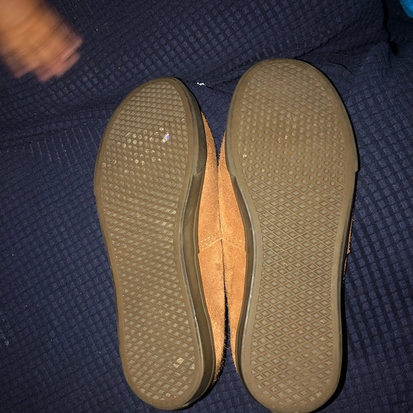 VANS - Picture 3 of 3